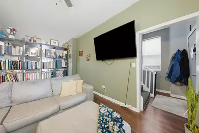 437 W 44th Place, Chicago, IL 60609 - Photo 6