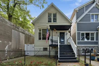 437 W 44th Place, Chicago, IL 60609 - Photo 1