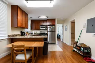 2501 W Touhy Ave, Chicago, IL 60645 - Photo 6