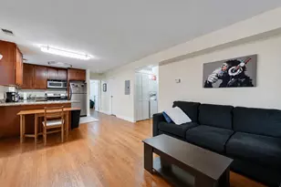 2501 W Touhy Ave, Chicago, IL 60645 - Photo 4