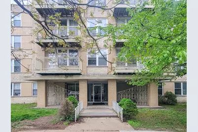 2501 W Touhy Avenue #203, Chicago, IL 60645 - Photo 1