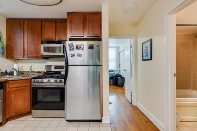 2501 W Touhy Avenue #203, Chicago, IL 60645 - Photo 8