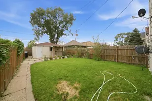 2433 W 46th Pl, Chicago, IL 60632 - Photo 44