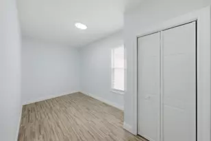 2433 W 46th Pl, Chicago, IL 60632 - Photo 24