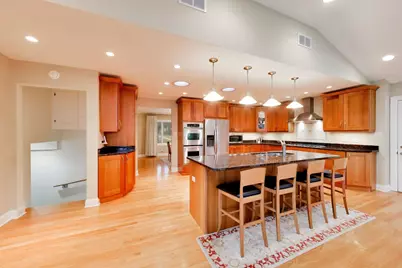 301 S Yale Avenue, Arlington Heights, IL 60005 - Photo 8