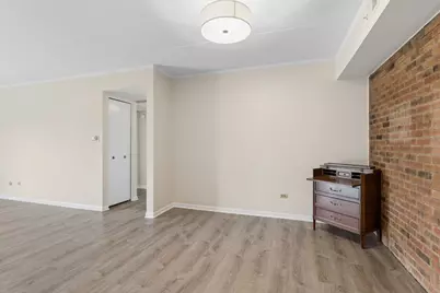 900 S River Road #4F, Des Plaines, IL 60016 - Photo 8
