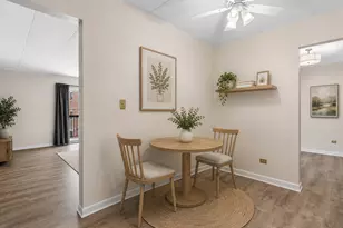 900 S River Rd, Des Plaines, IL 60016 - Photo 12