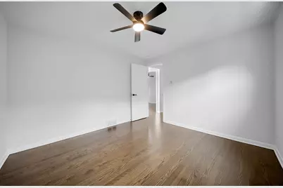 7823 Moody Avenue, Burbank, IL 60459 - Photo 14