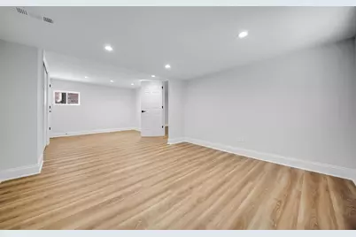 7823 Moody Avenue, Burbank, IL 60459 - Photo 20