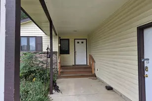 830 Lake Summerset Rd, Lake Summerset, IL 61019 - Photo 4