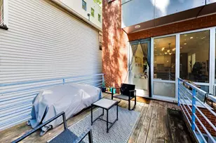 920 N Hermitage Ave, Chicago, IL 60622 - Photo 2