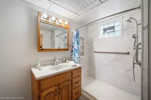 7411 W 109th Pl, Worth, IL 60482 - Photo 18