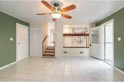 919 Greenwood Avenue, Deerfield, IL 60015 - Photo 12