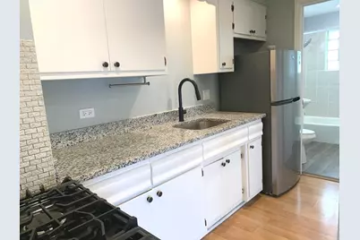 7300 S 78th Avenue #6, Bridgeview, IL 60455 - Photo 4