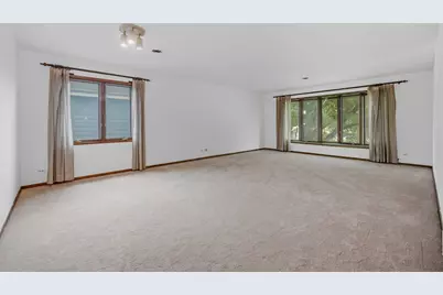 301 N Catino Court, Mount Prospect, IL 60056 - Photo 20