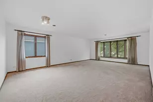 301 N Catino Ct, Mount Prospect, IL 60056 - Photo 20