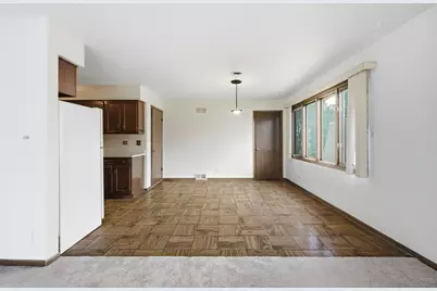 301 N Catino Court, Mount Prospect, IL 60056 - Photo 26