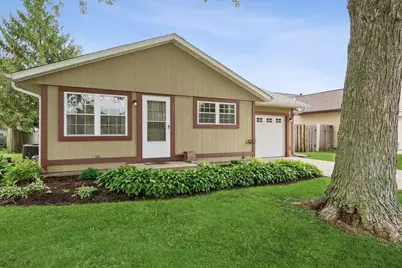 1406 Navajo Drive, Ottawa, IL 61350 - Photo 2