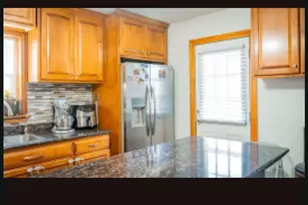 5828 S Kilbourn Ave, Chicago, IL 60629 - Photo 6