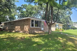 15948 Grove Ave, Oak Forest, IL 60452 - Photo 2