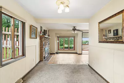 5506 E Lake Shore Drive, Wonder Lake, IL 60097 - Photo 6