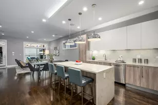 946 N Honore St, Chicago, IL 60622 - Photo 6
