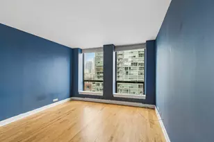 260 E Chestnut St, Chicago, IL 60611 - Photo 8