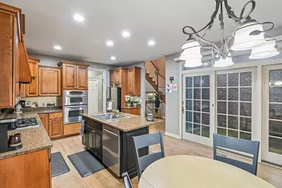 343 Arbor Glen Boulevard, Schaumburg, IL 60195 - Photo 12