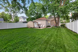 324 N Myrtle Ave, Elmhurst, IL 60126 - Photo 48