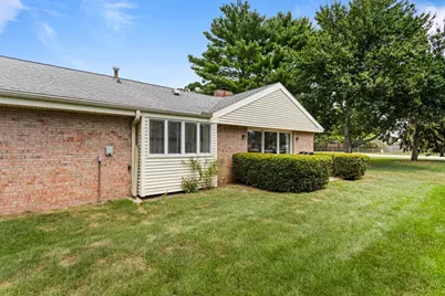 4 Fields E #0, Champaign, IL 61822 - Photo 32