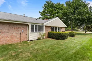 4 Fields E, Champaign, IL 61822 - Photo 32