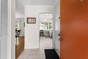 4 Fields E, Champaign, IL 61822 - Photo 4
