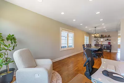 2030 N 72nd Court, Elmwood Park, IL 60707 - Photo 14