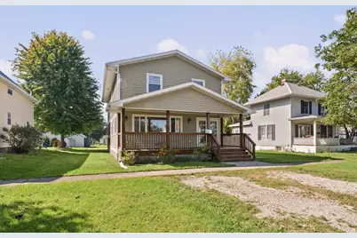 218 E Orleans Street, Paxton, IL 60957 - Photo 2
