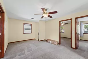 218 E Orleans St, Paxton, IL 60957 - Photo 22