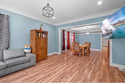 10724 S Prairie Avenue, Chicago, IL 60628 - Photo 4