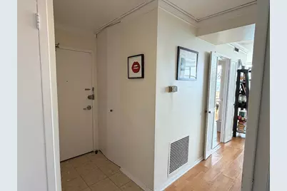 6301 N Sheridan Road #9V, Chicago, IL 60660 - Photo 8