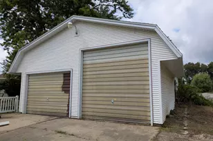 919 Johnson St, Streator, IL 61364 - Photo 18