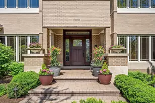 13001 Ravine Dr, Lemont, IL 60439 - Photo 4