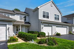 1465 Meadowsedge Ln, Carpentersville, IL 60110 - Photo 2