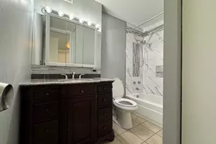 6700 S South Shore Dr, Chicago, IL 60649 - Photo 8