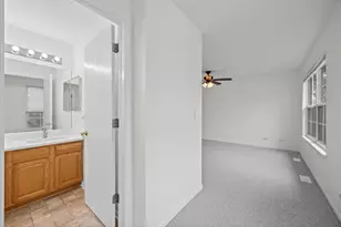 10481 Somerset Ln, Huntley, IL 60142 - Photo 14
