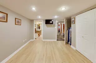 26811 N Oakdale Ln, Mundelein, IL 60060 - Photo 30