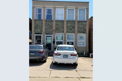 5635 W 79th Street, Burbank, IL 60459 - Photo 1