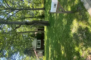 142 School St, Wood Dale, IL 60191 - Photo 1
