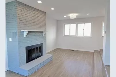 3303 Charlemagne Avenue, Hazel Crest, IL 60429 - Photo 10