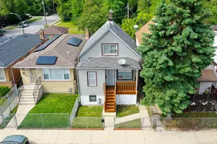 306 E 118th St, Chicago, IL 60628 - Photo 4