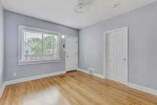 306 E 118th St, Chicago, IL 60628 - Photo 10