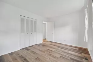 930 Dorncliff Ln, Buffalo Grove, IL 60089 - Photo 20