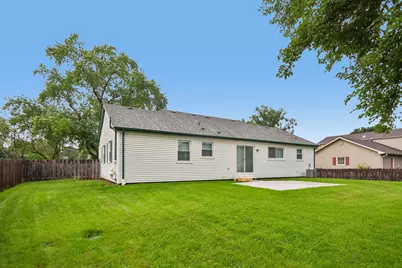 930 Dorncliff Lane, Buffalo Grove, IL 60089 - Photo 26